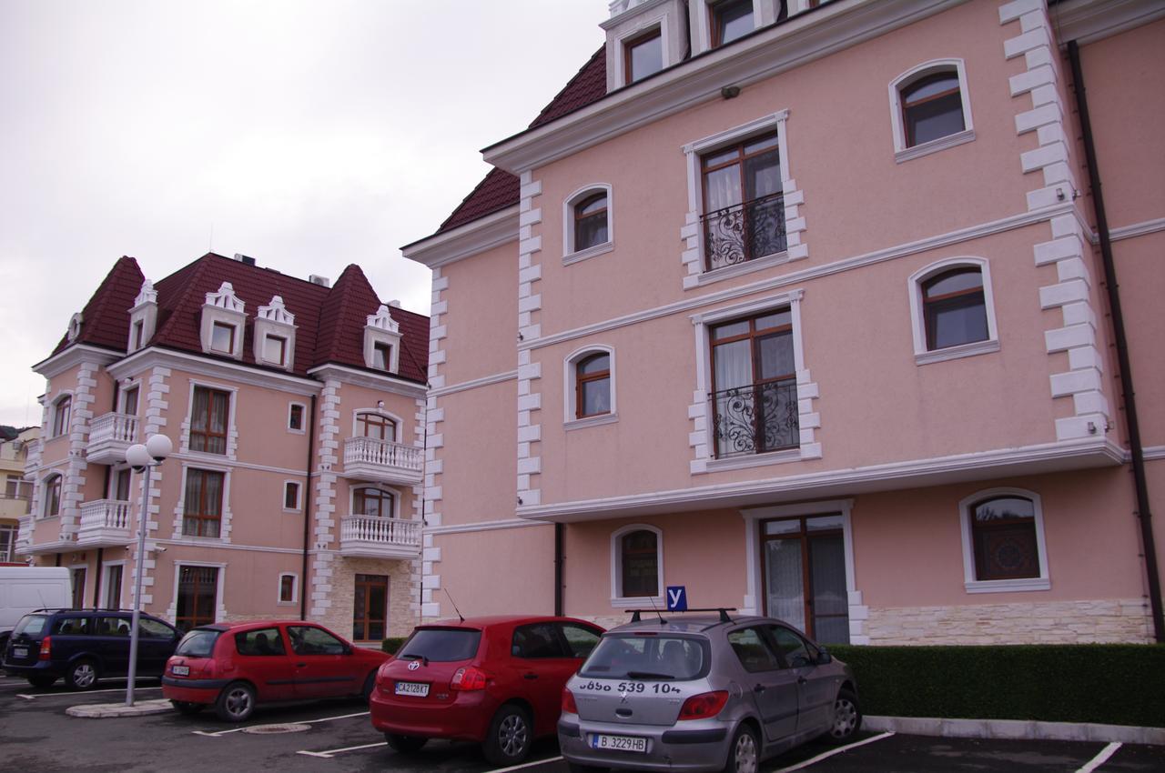 Hotel Aristokrat Obsor Exterior foto